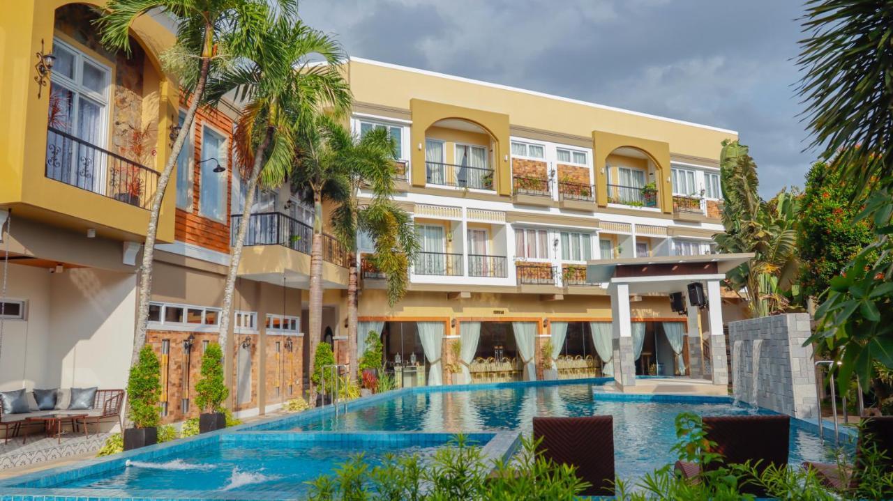 Ragazzi Resort Hotel Naga  Zewnętrze zdjęcie